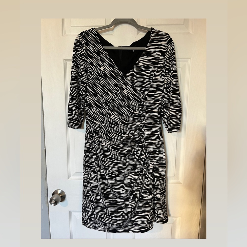Tahari Arthur S. Levani black and white zebra dress size 6